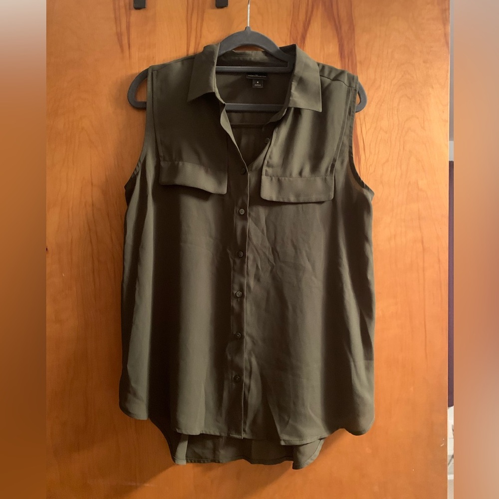 Button down blouse NWOT